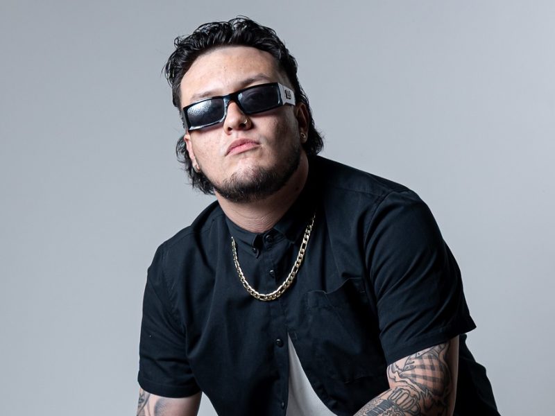 Stilo apuesta por ritmos bailables y mensajes positivos en su nuevo álbum ‘Siete Vidas’ 