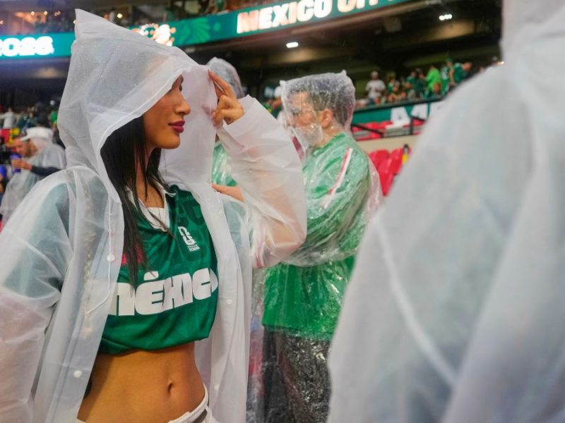 México Vs Ecuador EN VIVO: Retrasan inicio por tormenta eléctrica