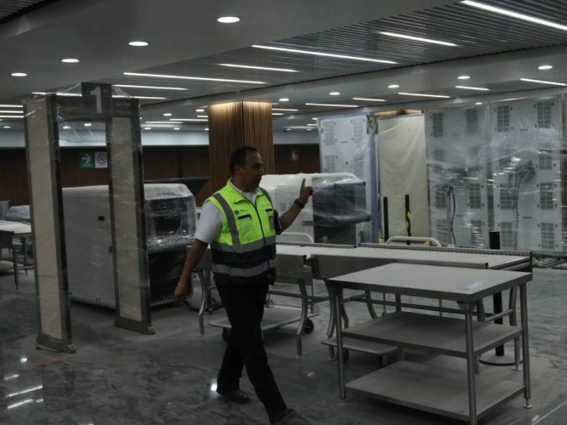 Escándalo en el AICM: Dan contratos de seguridad a firmas ligadas a red criminal