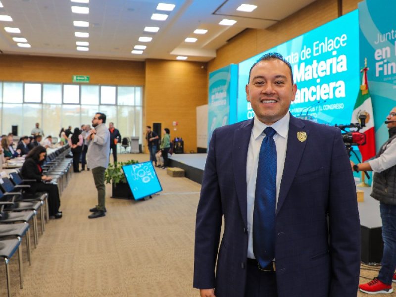 Alcalde de Cortazar no ha podido entrar a su casa por conflicto con su hermano