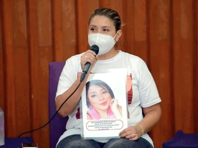 Denuncia amenazas de muerte madre buscadora que protestó en el Mundial