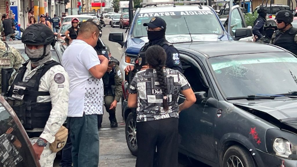 Se enfrentan a balazos civiles y agentes de FSPE en Irapuato
