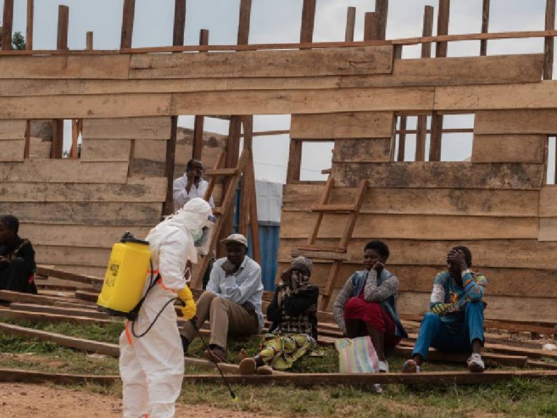 Brote de ébola fuera de control en África: Ya van más de 200 muertos en un mes