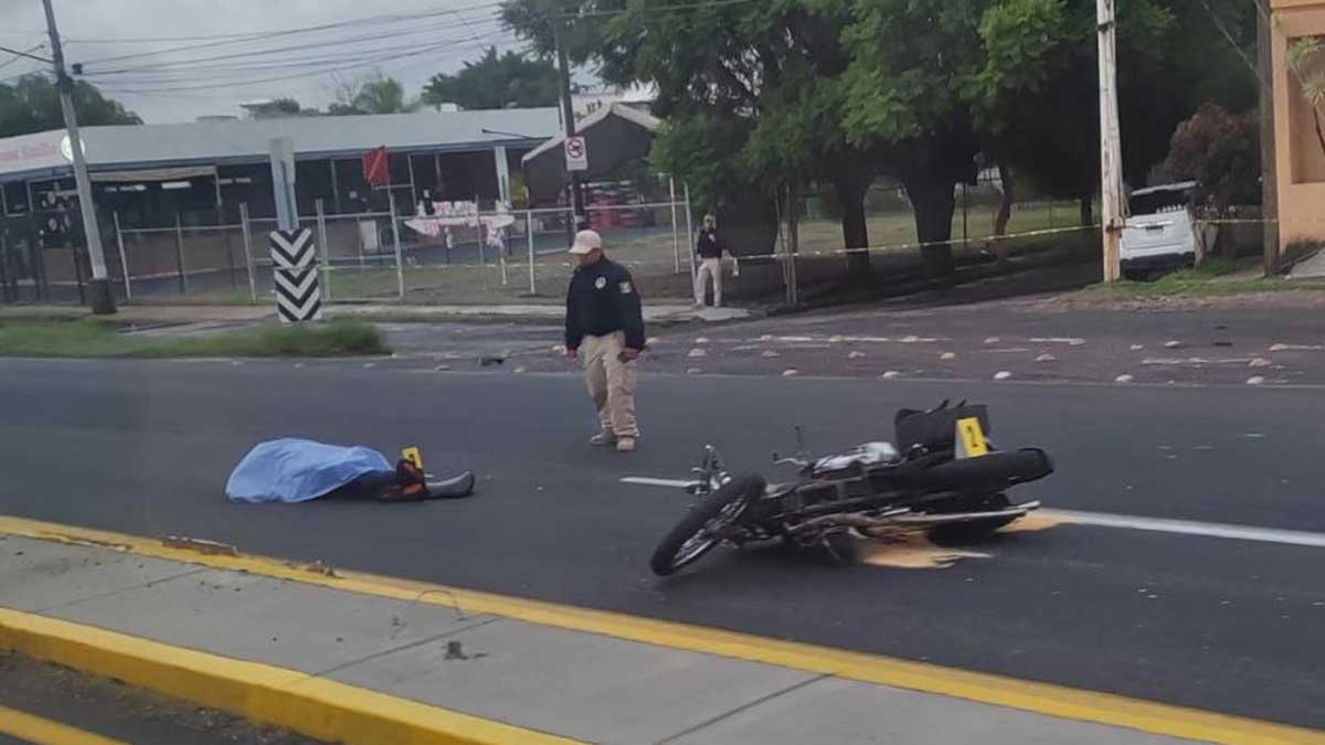 Celaya motociclista muere