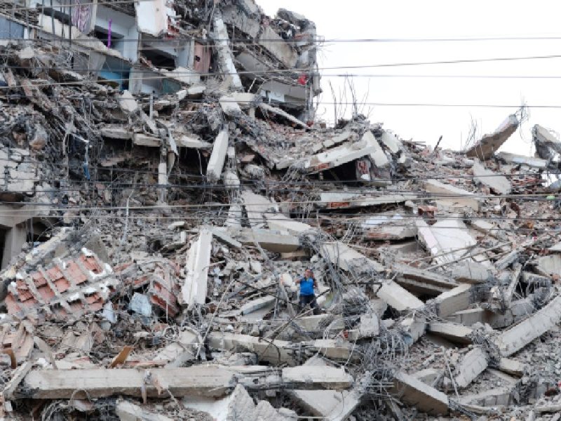 Reaccionan celebridades y mandatarios ante terremotos en Venezuela