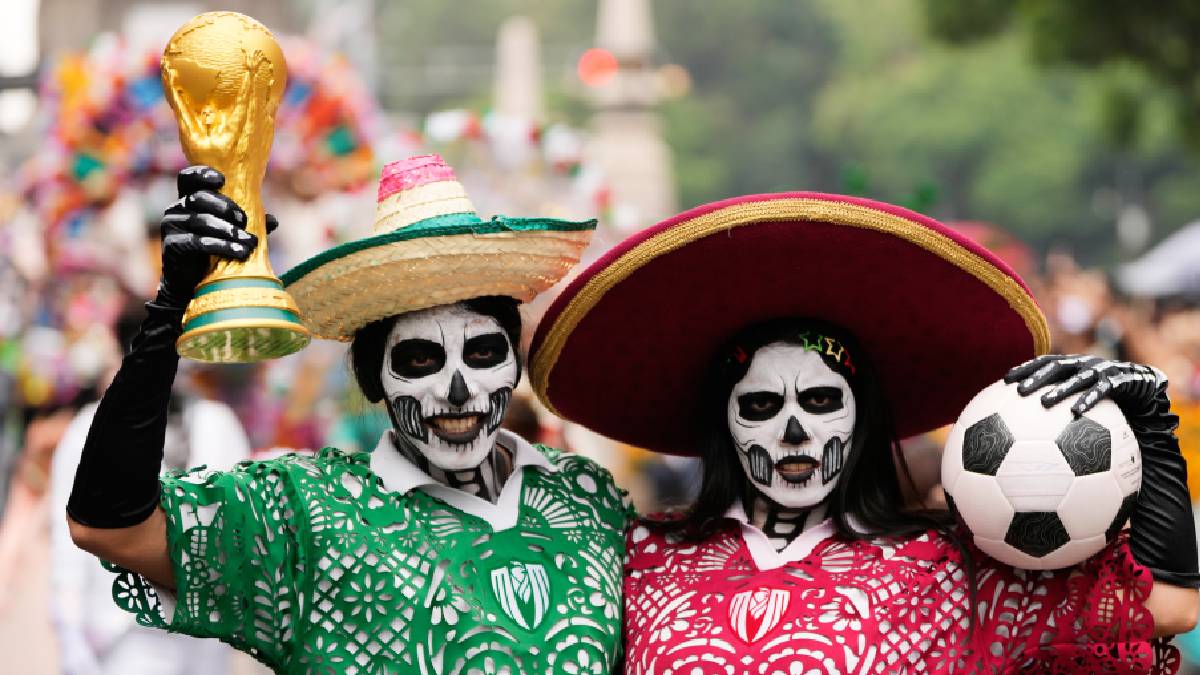 Mundial 2026: Así fue el desfile monumental sobre paseo de la Reforma en honor a México 70 y 86 - Foto: AP.