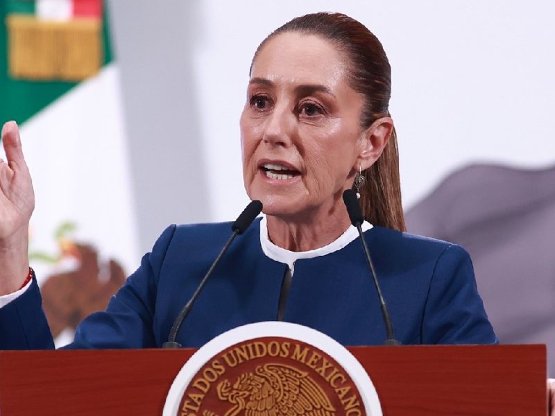 Sheinbaum desmiente al NYT: niega que militantes de Morena sean informantes de EU