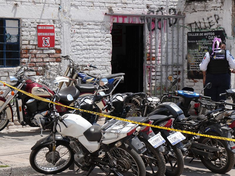 Ataque en Irapuato: Balean a un mecánico dentro de taller de motos en la colonia Juárez