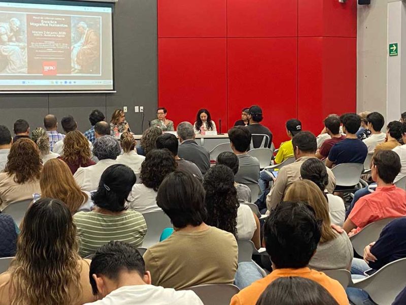 Reflexionan en la Ibero León sobre IA y la encíclica del Papa