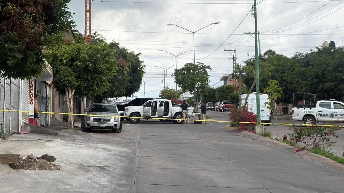 Sicarios en motocicleta terminan con la vida de un hombre en León