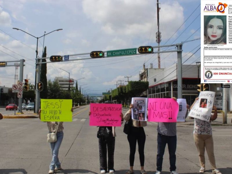 Marchan y bloquean el López Mateos para encontrarla: Familiares exigen encontrar a Jessica Magdalena