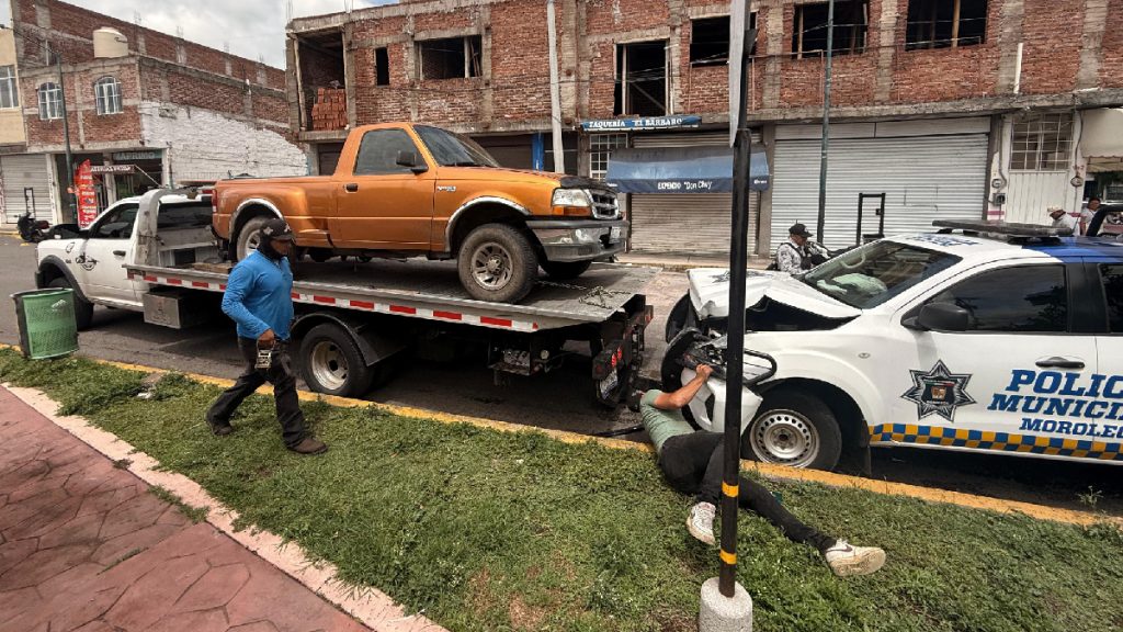 Moroleón choque patrulla
