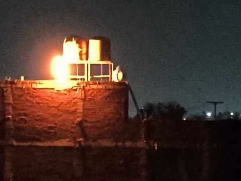 ¡Qué susto en Uriangato! Rayo cae en tanque de gas y desata incendio durante tormenta