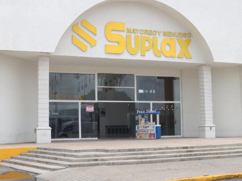 Reabren tiendas de productos chinos al llegar a acuerdos con marcas registradas