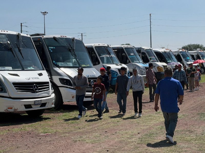 PAN de Celaya pide investigar uso de camiones urbanos en evento de Morena