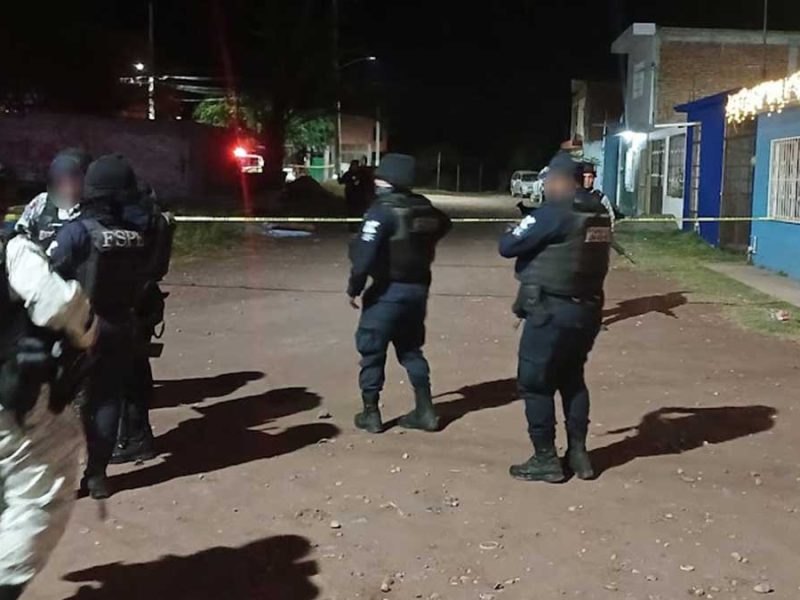 Emboscada armada: Sicarios en moto y camioneta interceptan y matan a un hombre en Valle de Santiago