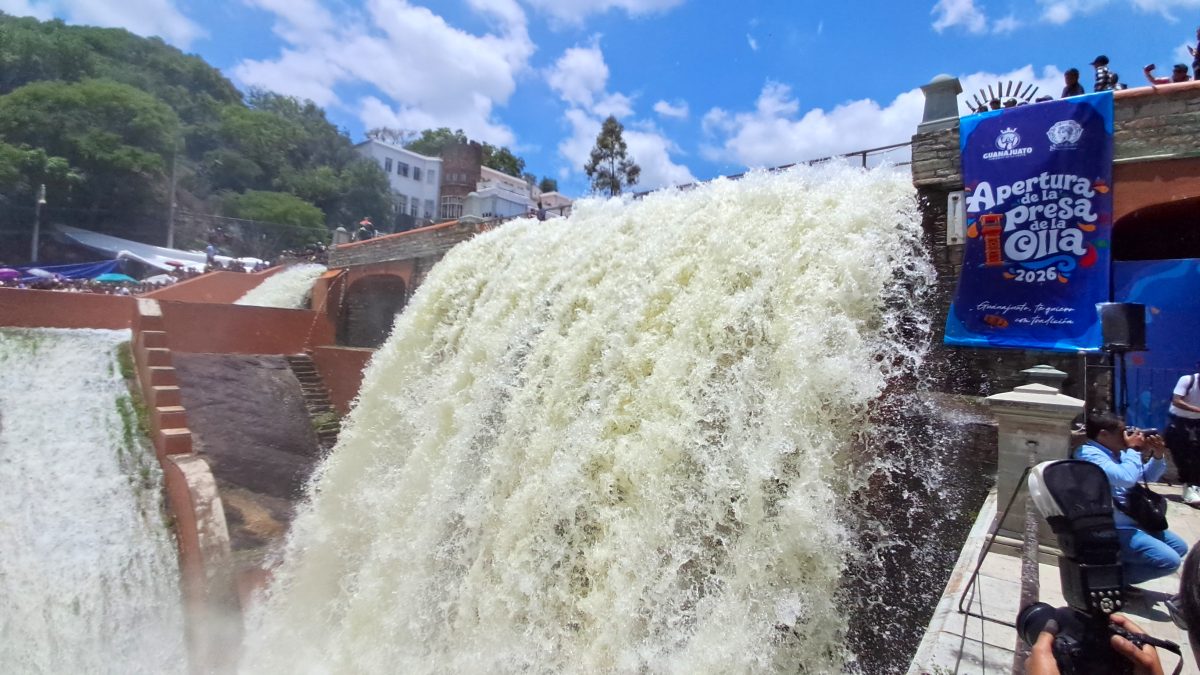 Apertura de la Presa de la Olla 1