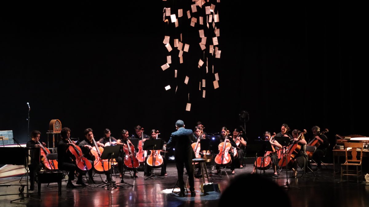 Acordes de la memoria Teatro Manuel Doblado