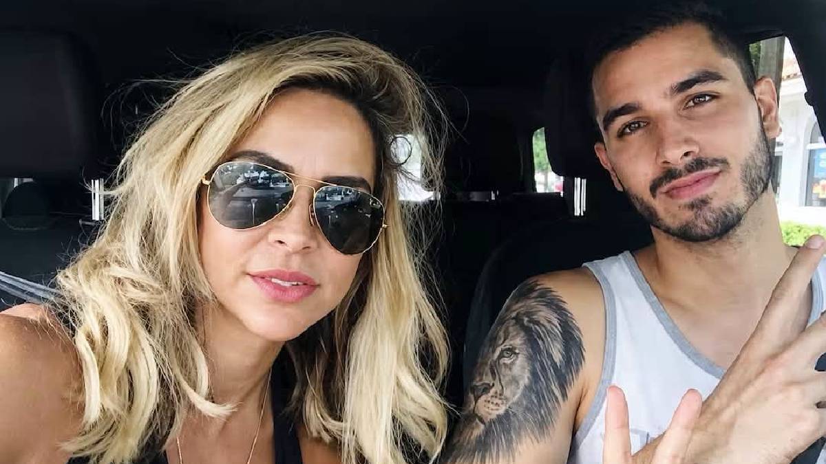 Aylín Mujica está de luto
