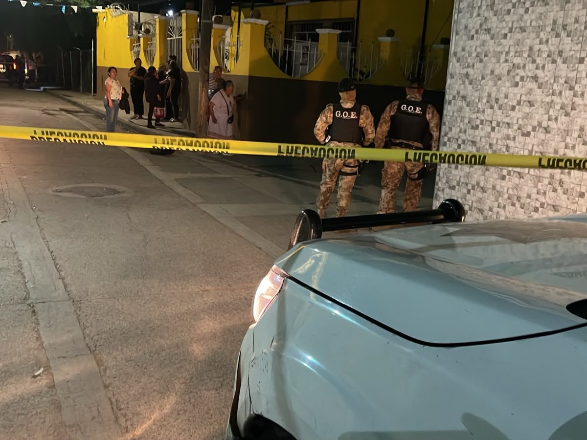 Hombres en moto balean a peatón en la colonia UCOPI de Irapuato