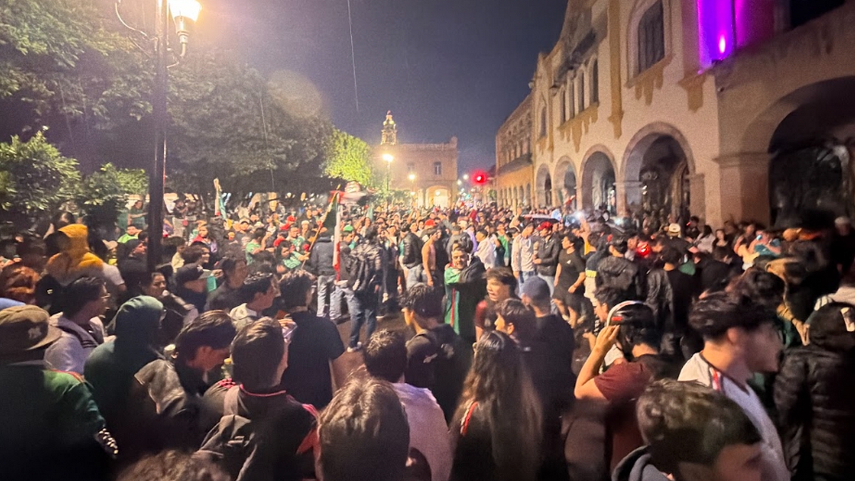 Cambian sede para ver partido en Celaya