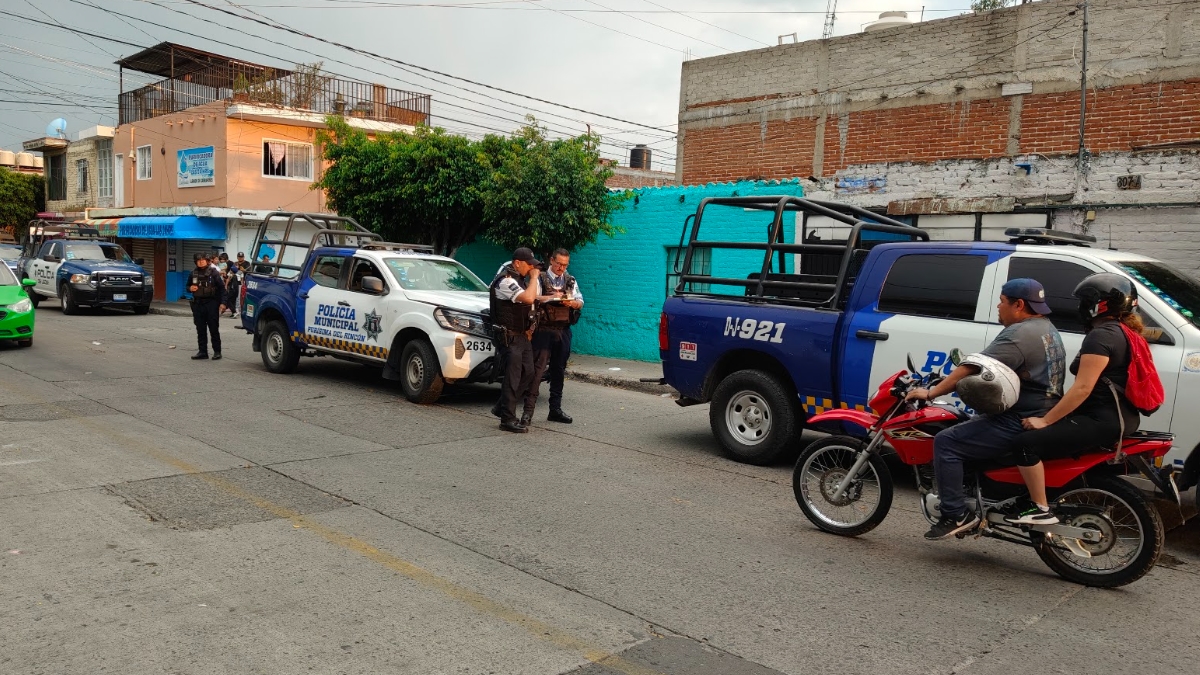 Chocan patrullas en León