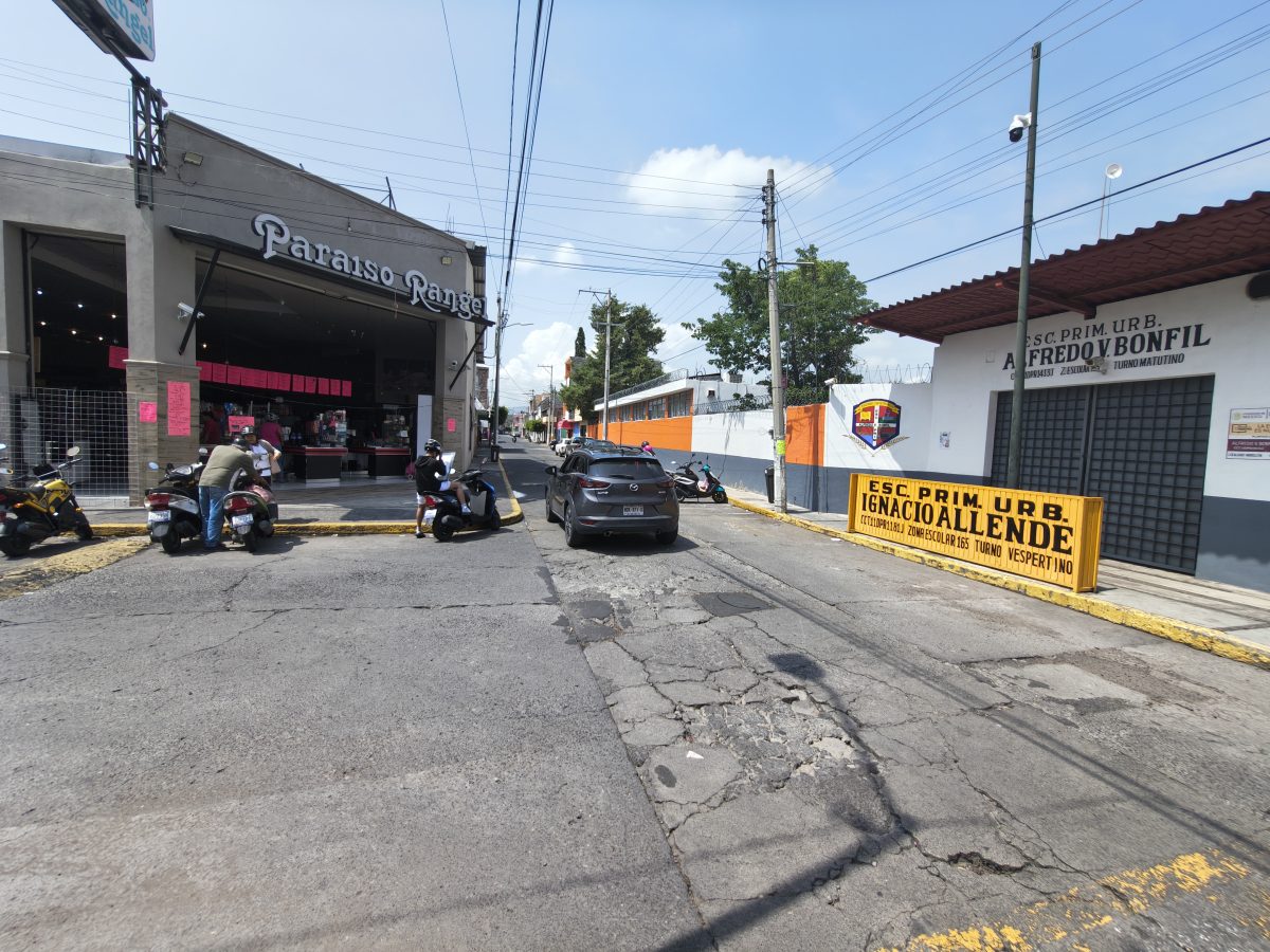 Comercios de Moroleón y Uriangato pierden la mitad de sus ventas por vacaciones escolares