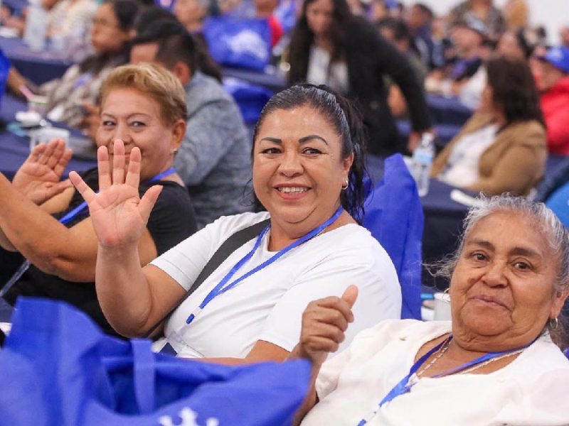 Capacitan a 900 comerciantes de Guanajuato; Libia ofrece apoyo para modernizarlos