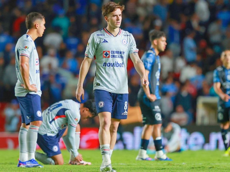¡Ni debutar en casa pueden! Cruz Azul fue “desterrado” de su propio estadio