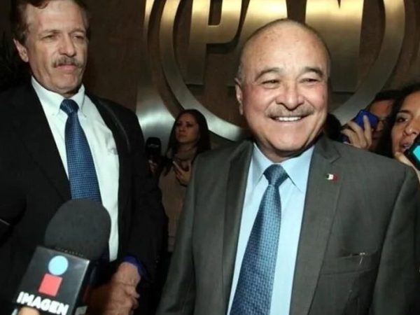 FGR metió a Ernesto Ruffo a la lista de captura de último minuto