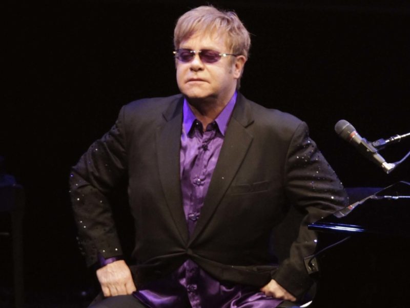 ¿Elton John en México? Estas son las pistas que emocionan a los fans