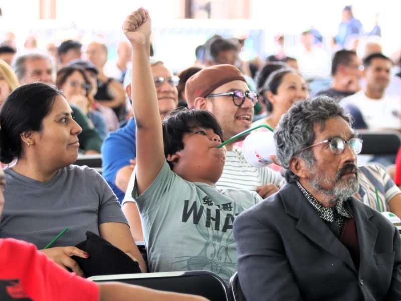 España y Francia encendieron el Fan Fest en la Plaza Expiatorio: “Es padre verlo en la pantalla”