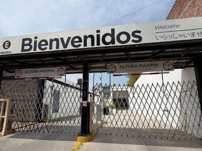 Acuerdan de palabra rehabilitar estacionamiento subterráneo del Parque Morelos en Celaya