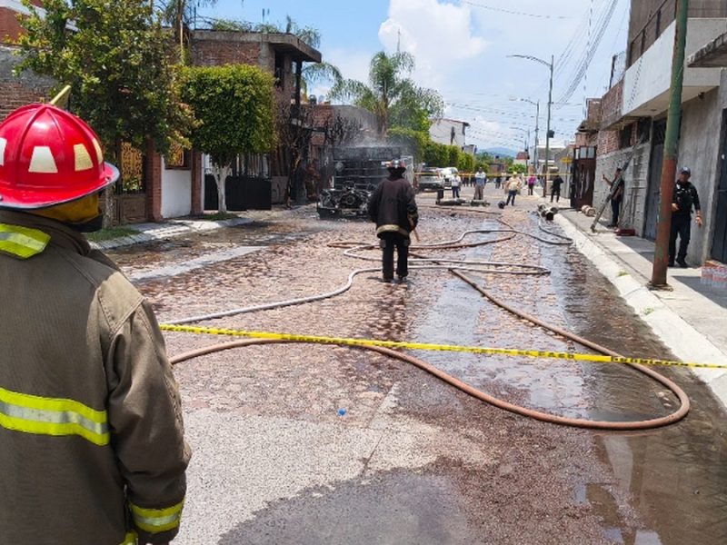 Tras incendio de pipa, exigen vecinos revisiones a gaseras en Moroleón