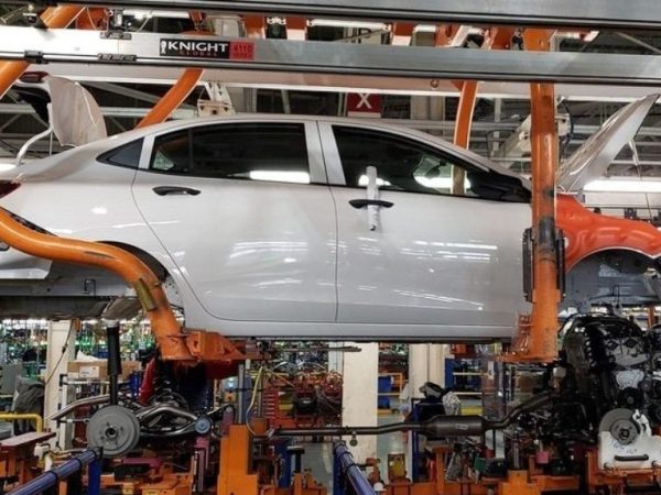¿Rechazar a China? Nuevas reglas del T-MEC imponen revisión de origen al sector automotriz