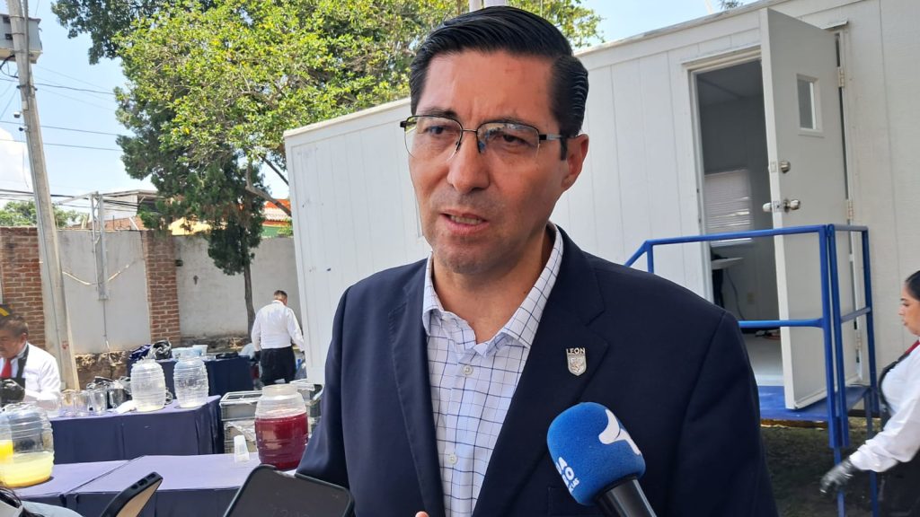 La nueva escombrera de León opera en terreno prestado y aún sin permisos