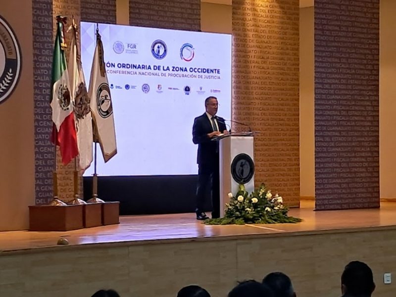 Discuten procuración de justicia fiscales de siete estados en Guanajuato