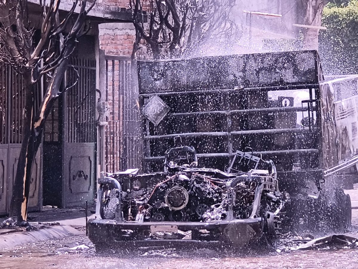 Incendio de camión de gas provoca explosión en Moroleón; evacuan viviendas en Real de los Encinos