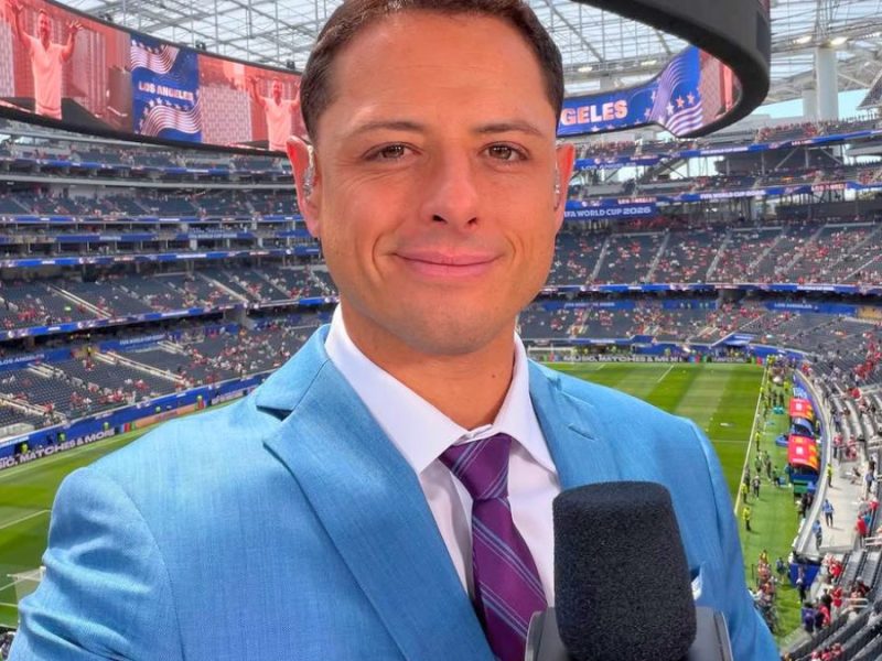 Prefieren no entender nada: Los gringos apagan a ‘Chicharito’ en inglés para ver el Mundial en español