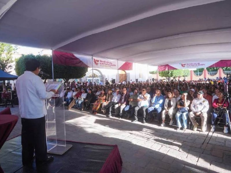 PAN Celaya acusa ‘acarreo’ obligatorio al informe del alcalde; Juan Miguel lo niega