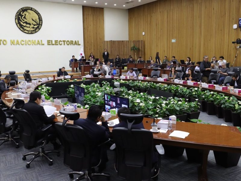 ¿El INE se hace el ciego? Morena arranca campañas anticipadas para 2027 sin que vigilen sus gastos
