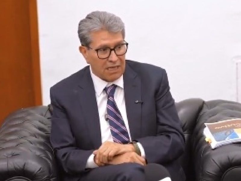 No bastó mando militar: Monreal reconoce corrupción y huachicol en aduanas