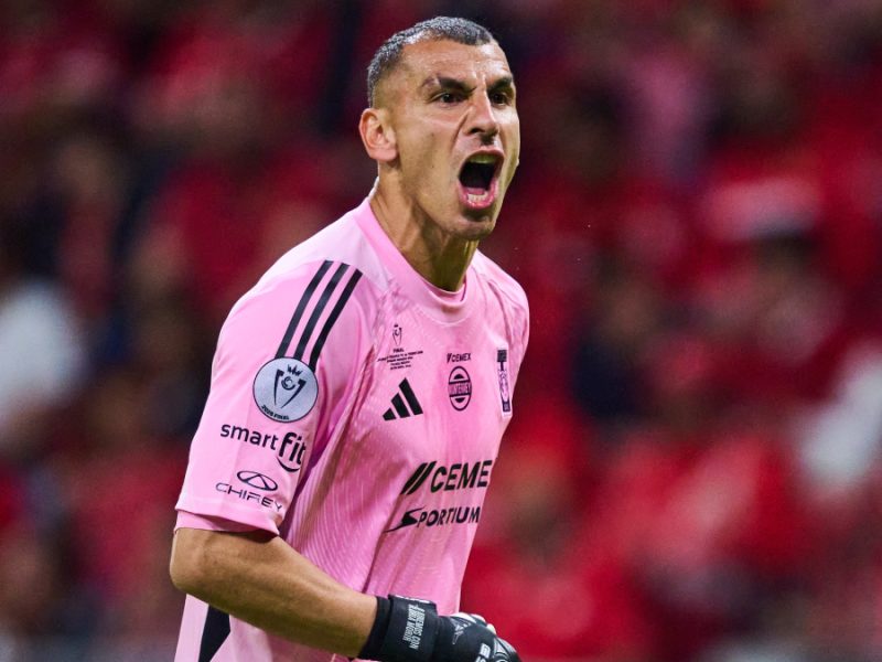 Nahuel Guzmán enfrenta una suspensión de siete partidos… en Concacaf
