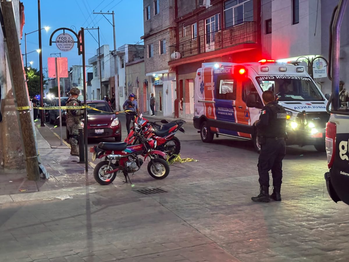 Matan a mujer y dejan 2 heridos en casa del Centro de San Francisco del Rincón