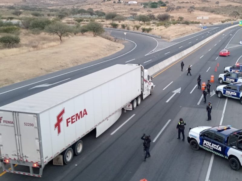 Guanajuato presume baja en robos carreteros; transportistas alertan que asaltos son más violentos