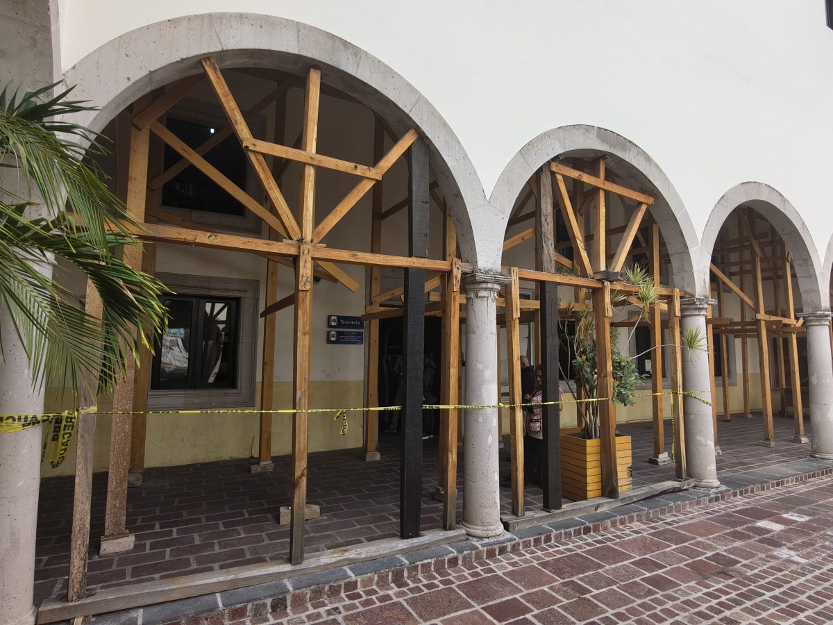 INAH pide desalojar Presidencia de Uriangato por riesgo de colapso; analizan mudanza