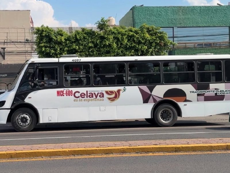 Comienzan a circular camiones de TEB; Movilidad defiende permiso a empresa indagada