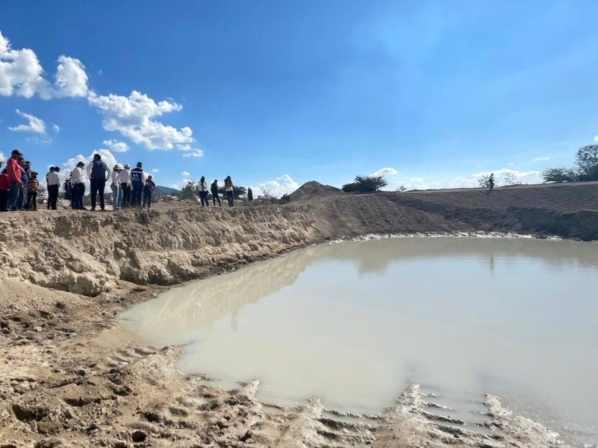 Menores de 8 y 11 años mueren ahogados en bordo de Santa Mónica, en Dolores Hidalgo