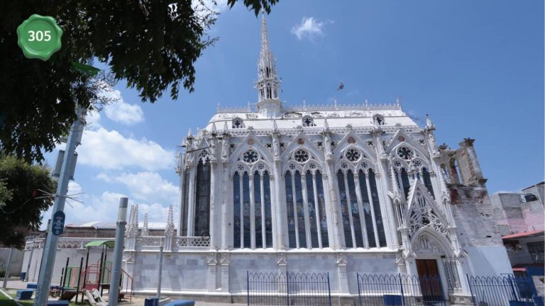 Templo Cruz de Cantera