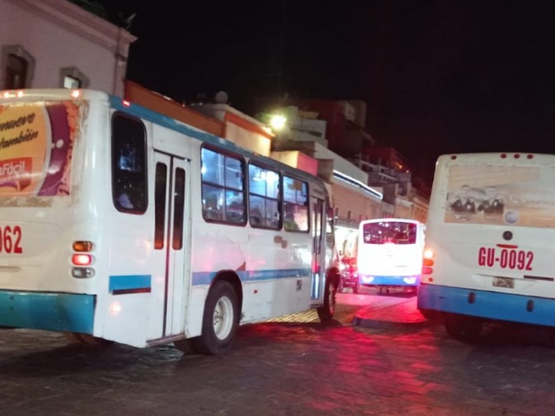Buscan en Guanajuato capital diálogo que más pleito jurídico con transportistas